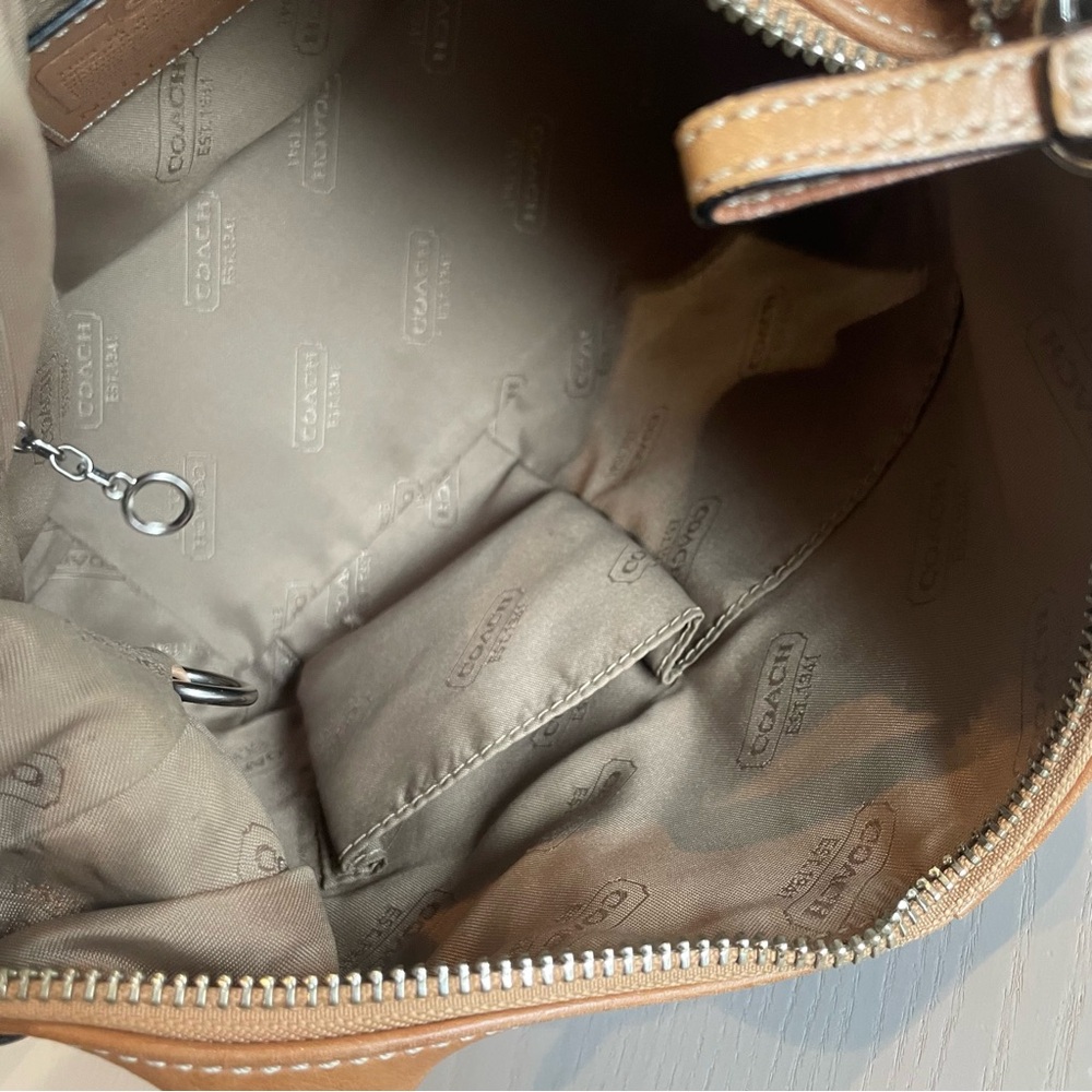 Coach Vintage Leather Legacy Bag British Tan 9566 Convertible Shoulder Y2K Rare - Picture 8 of 11